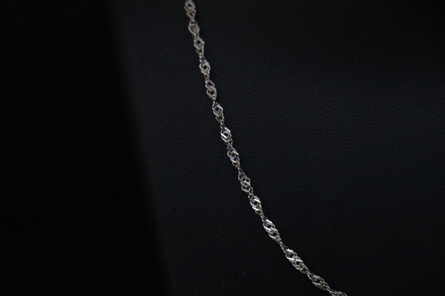 Singapore Chains