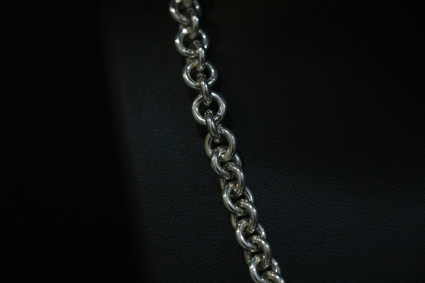 (Hand-made) Chains